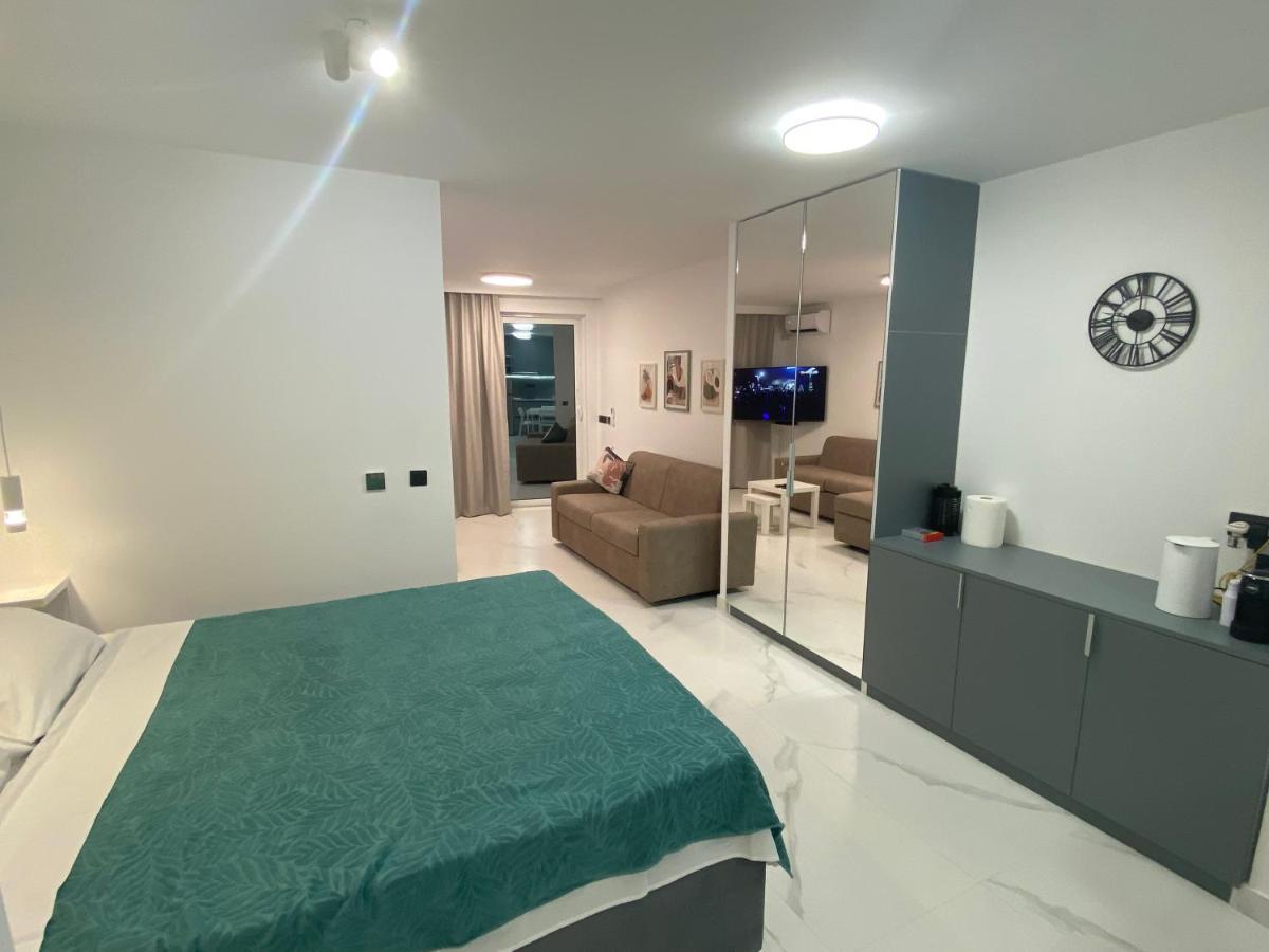 Deluxe Pool Apartment 4 Petrovac Εξωτερικό φωτογραφία